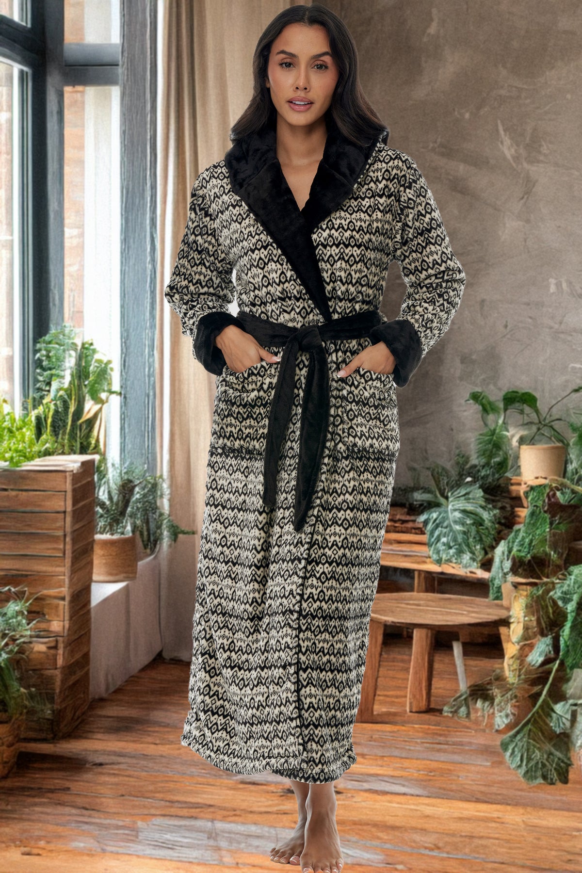 Savanna Rhythm Plush Fleece Robe for Women, Long Hooded Bathrobe with Hood, Plus Size