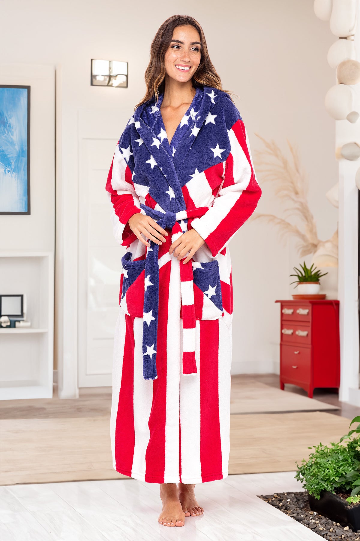 American Flag Classic Plush Fleece Robe for Women, Long Hooded Bathrobe with Hood, Plus Size