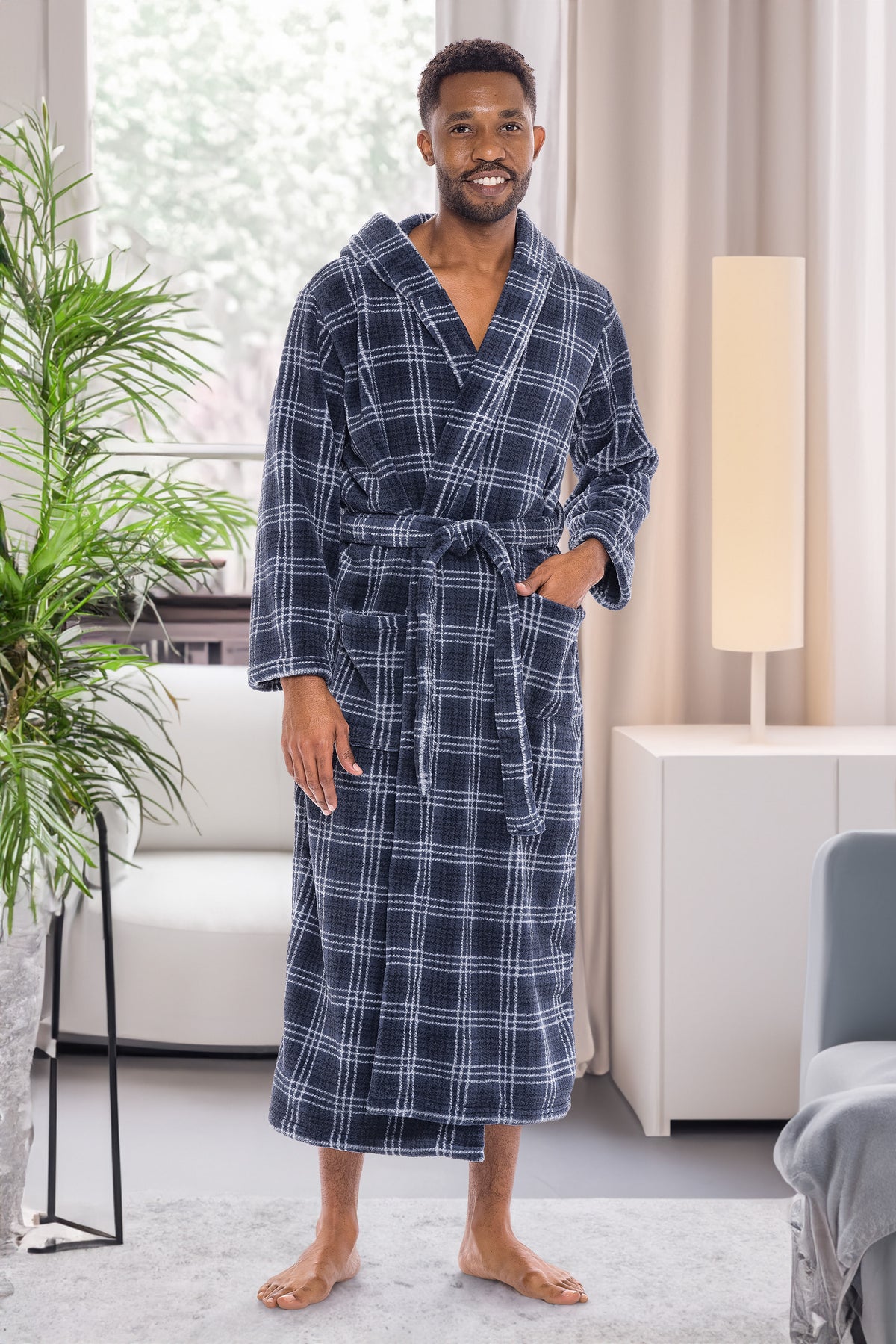 Men's Blue Gray Plaid Plush Fleece Hooded Bathrobe, Full Length Long Warm Lounge Robe with Hood