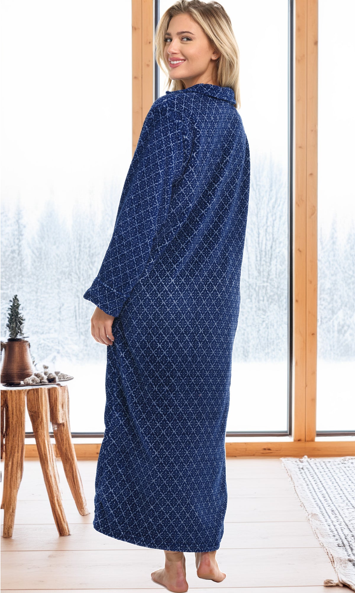 Women's Moroccan Trellis Zip Up Plush Robe, Oversized Bathrobe with Two Way Zipper