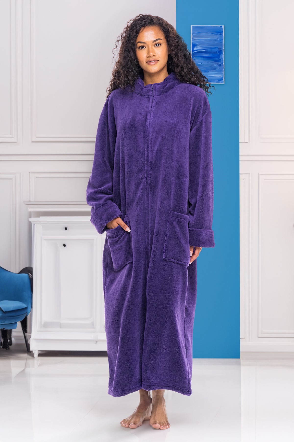 Women's Purple Zip Up Plush Robe, Oversized Bathrobe with Two Way Zipper