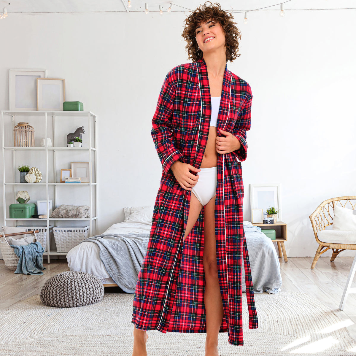 Women's Christmas Plaid Lightweight Fleece Robe – Long Sleeve, Calf Length with Pockets