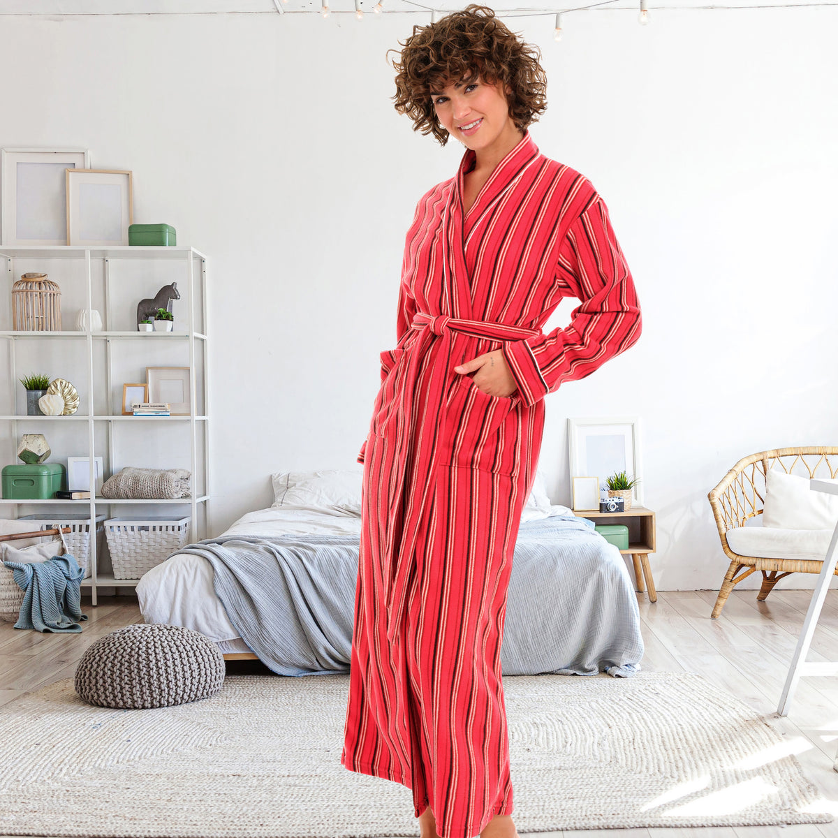 Women's Cabin Stripe Lightweight Fleece Robe – Long Sleeve, Calf Length with Pockets
