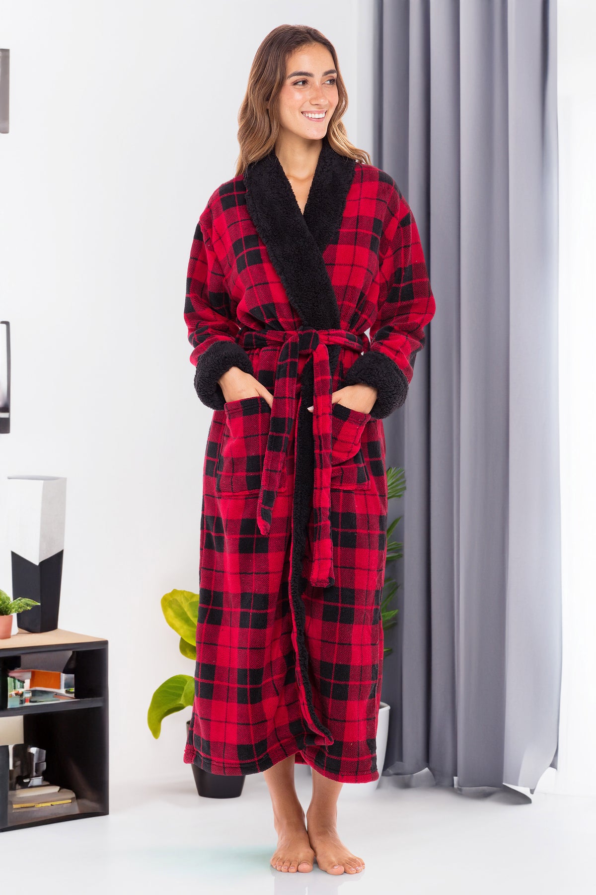 Women's Red Black Plaid with Black Plush Sherpa Robe, Long Cozy Warm Bathrobe