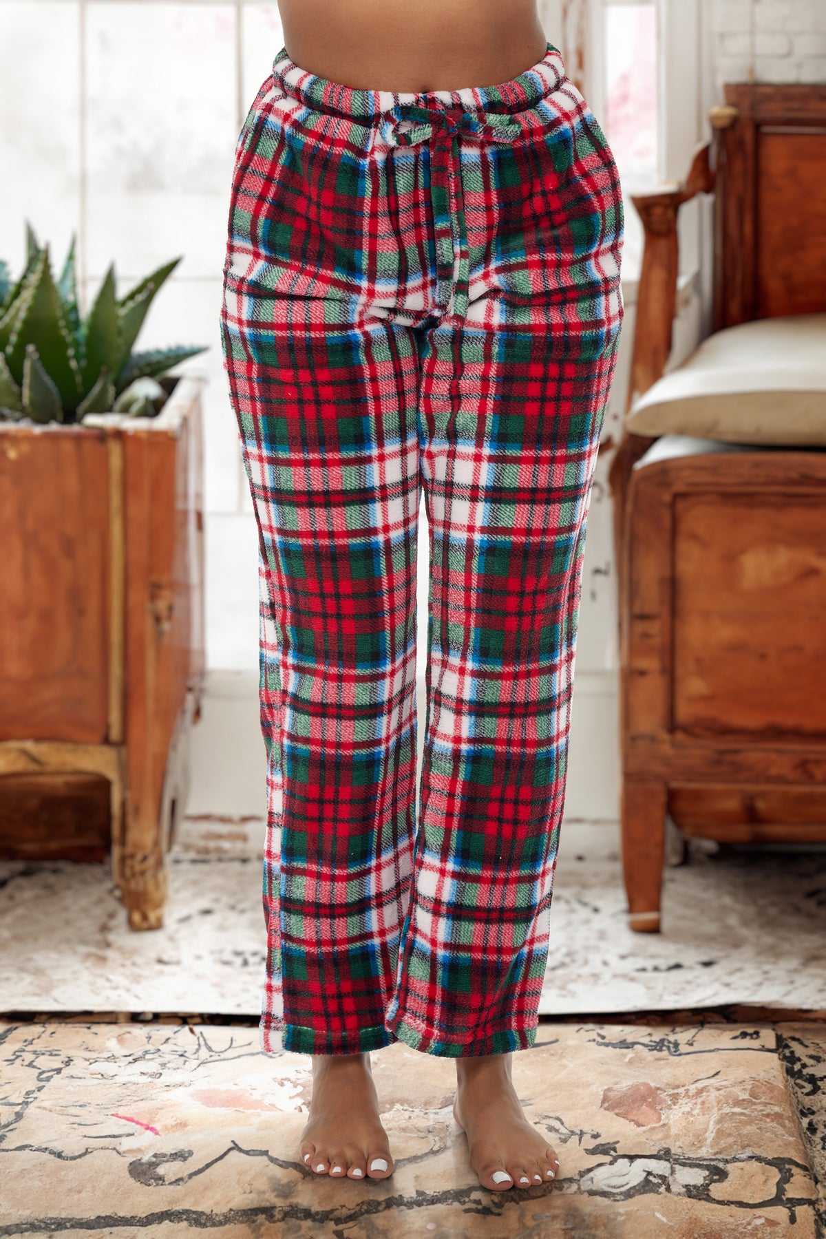 Women's Red Christmas Plaid Soft Warm Fleece Pajama Pants, Long Lounge Bottoms