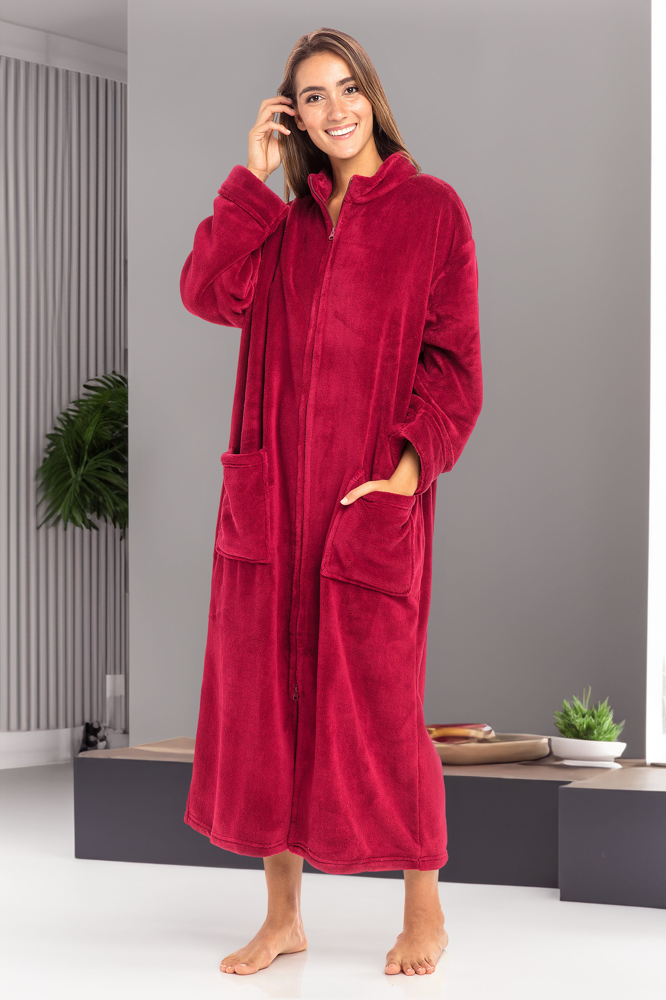 Women's Zip Up Plush Robe, Oversized Bathrobe with Two Way Zipper
