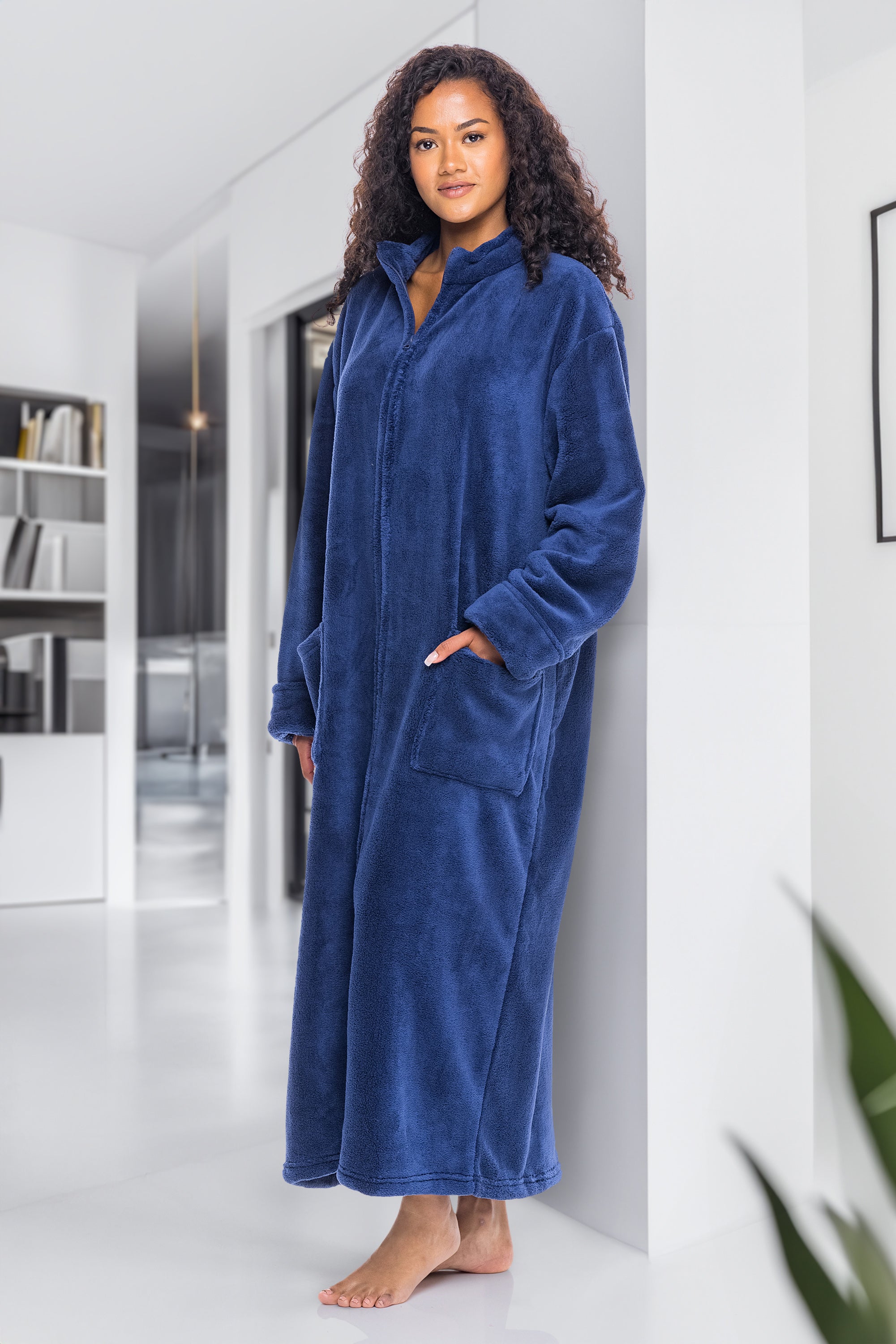 HEARTNICE Womens Hooded Fleece Robe, Long Fluffy Thick Warm Plush Bathrobe,( Black,L-XL) - Walmart.com