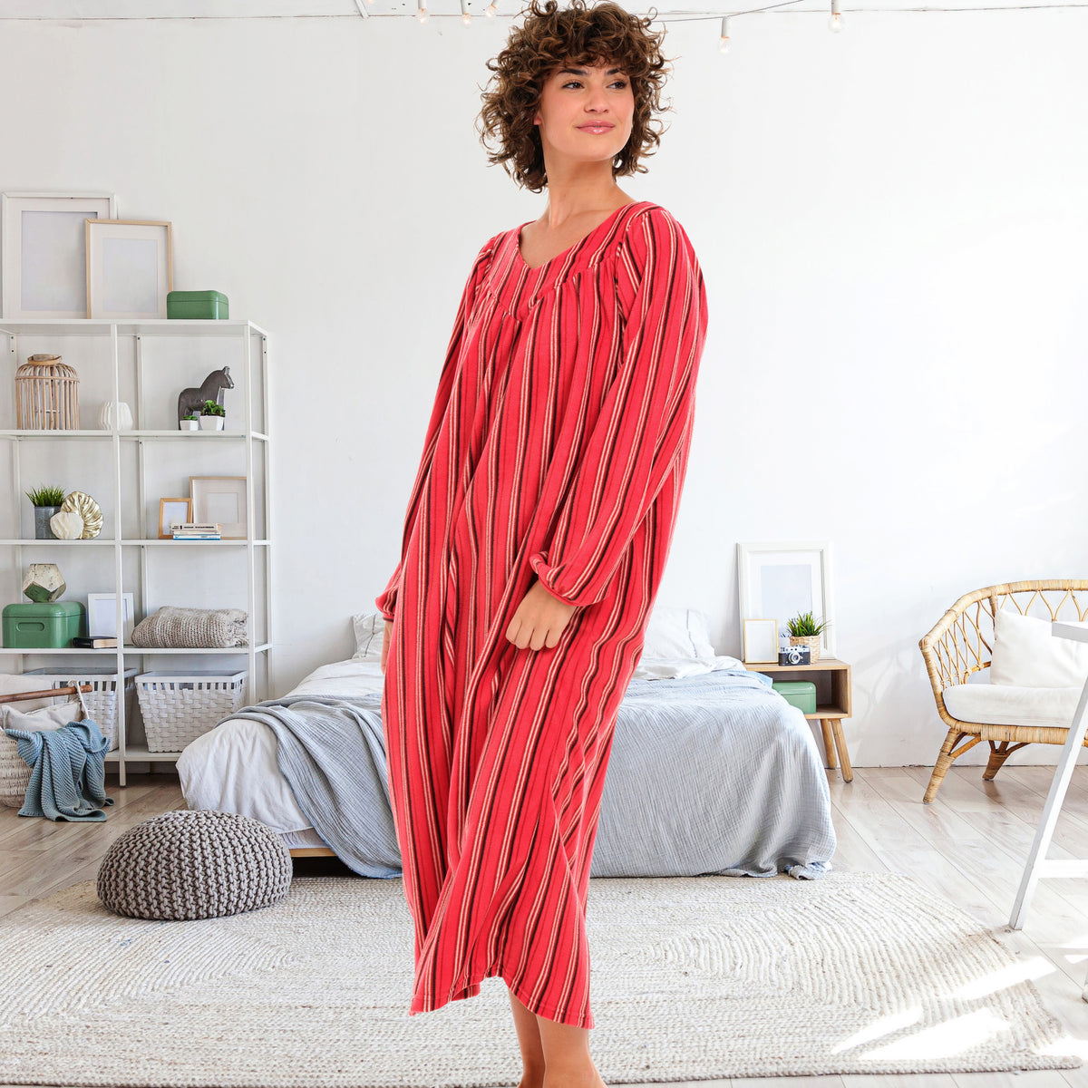 Women's Cabin Core Polar Fleece Nightgown, Sleep Dress, Long Sleep Shirt