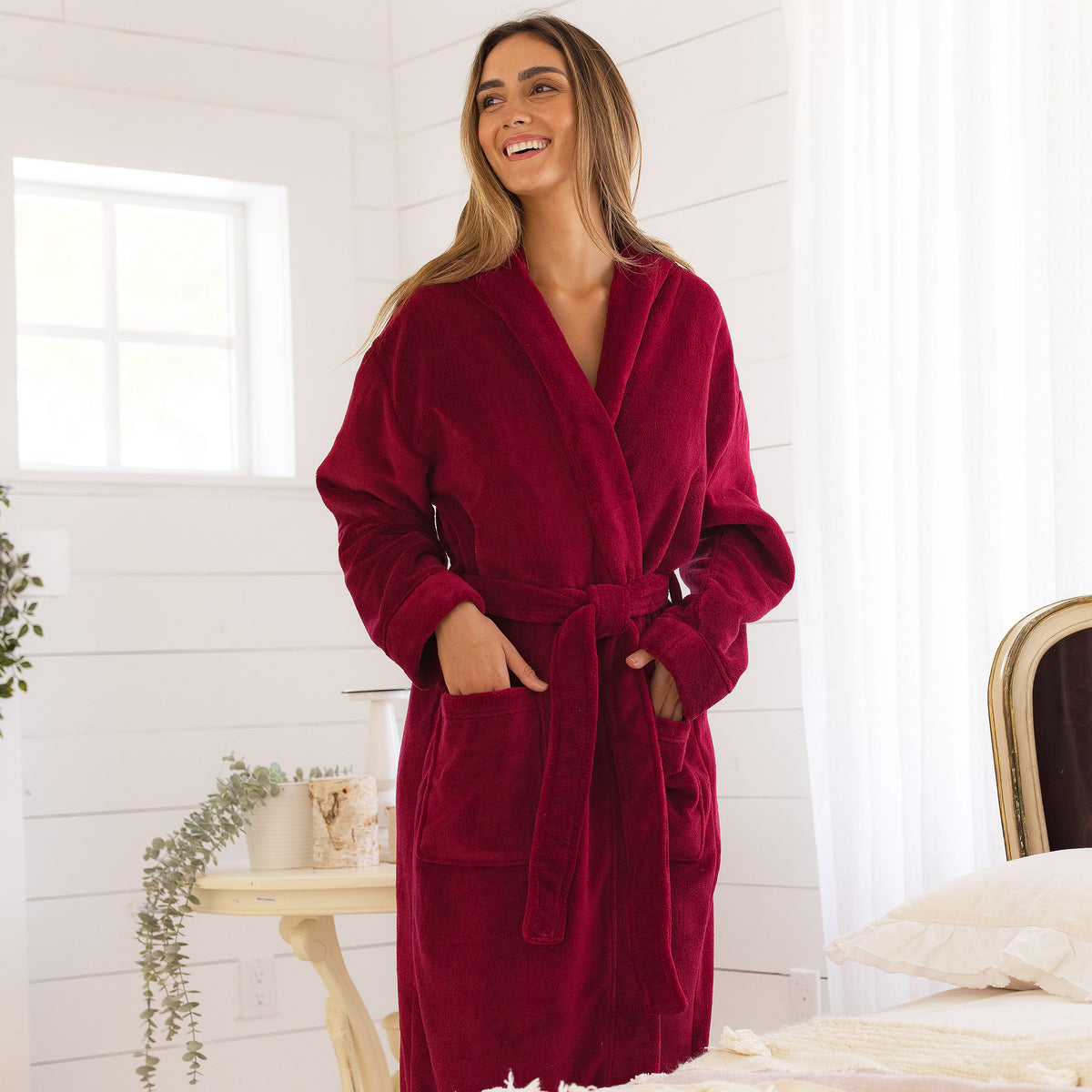 Burgundy Plush Fleece Robe for Women, Long Hooded Bathrobe with Hood, Plus Size