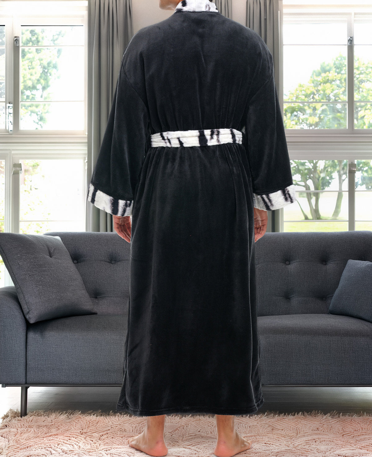 Mens White Tiger Print Accent Kimono Robe, Japanese Robe for Men