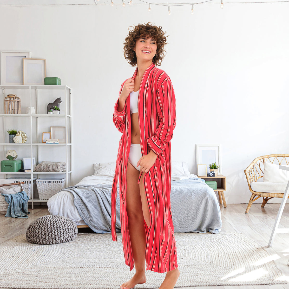 Women's Cabin Stripe Lightweight Fleece Robe – Long Sleeve, Calf Length with Pockets